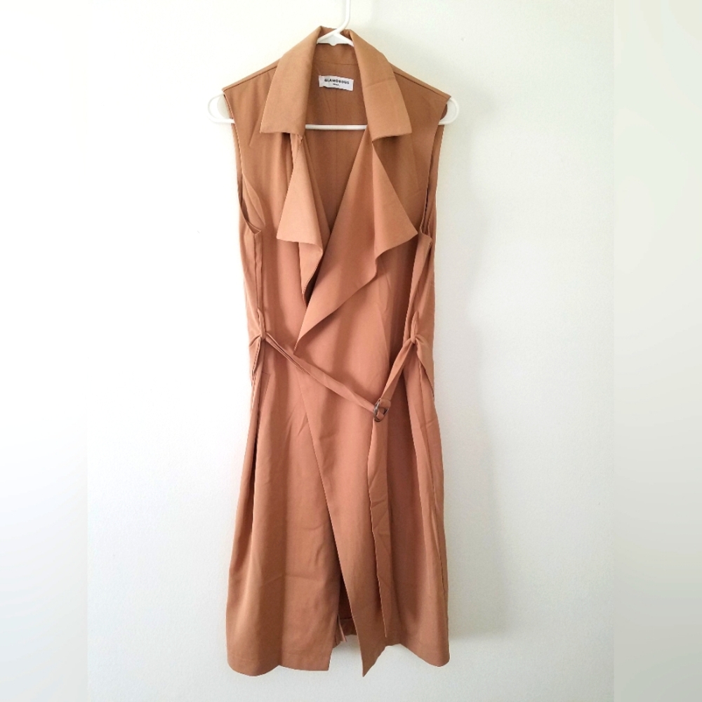 NWOT Glamorous Sleeveless Belted Lightweight Trench Jacket Khaki Size Small